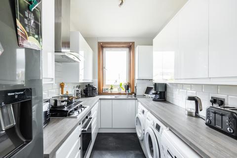 16/1 Glasgow Road, Edinburgh, EH12 8HL