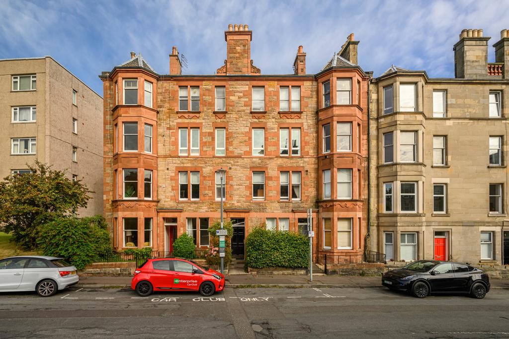 Craiglea Drive, Edinburgh EH10 2 bed flat for sale £250,000