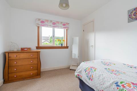 16 Braehead Crescent, Edinburgh, EH4 6BP