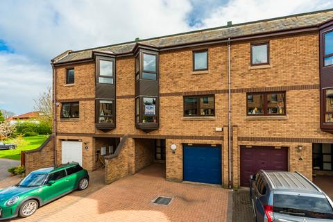 37 Beechmount Park, Edinburgh, EH12 5YT