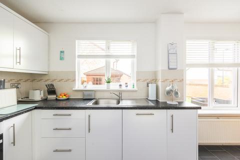 13 Brixwold View, Bonnyrigg, EH19 3FA