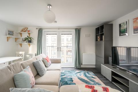 Flat 4, 22 Ashley Place, Edinburgh, EH6 5GB