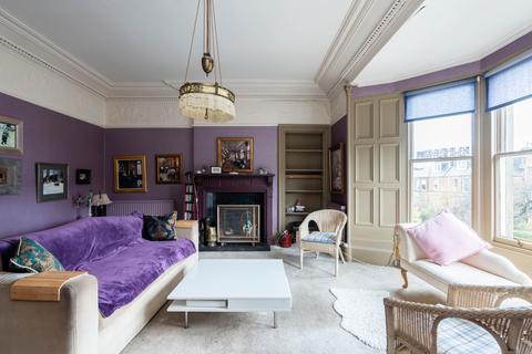 100 Braid Road, Edinburgh, EH10 6AP