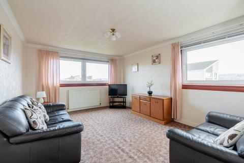 15/6 Calder Grove, Edinburgh, EH11 4NB