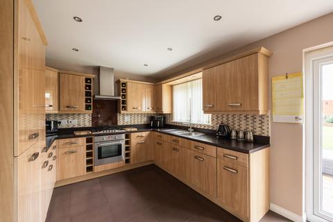 9 Easter Langside Avenue, Dalkeith, EH22 2FE