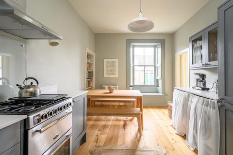 13 Bright Terrace, Edinburgh, EH11 2BL