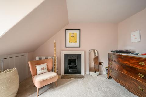 13 Bright Terrace, Edinburgh, EH11 2BL