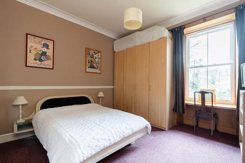 4 Comiston Gardens, Edinburgh, EH10 5QH