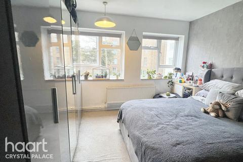 1 bedroom flat for sale, Church Road, London