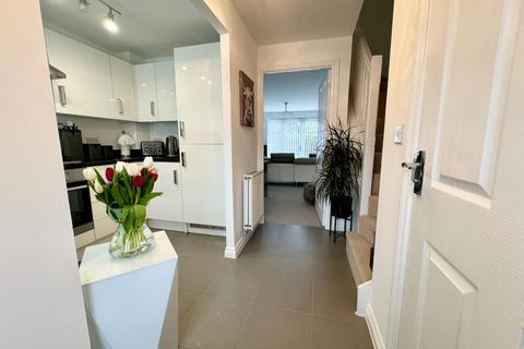 33 Verde Close, Luton, LU2 7FL