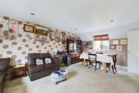 39 Bridge Mead, Ebley, Stroud, GL5 4BP