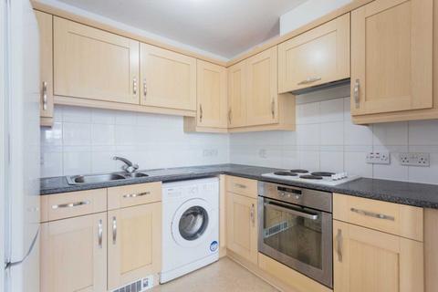 1 bedroom apartment for sale, City Gate House, Eastern Avenue, Ilford, IG2