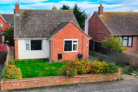 2 bedroom detached bungalow for sale, Richmond Drive, Herne Bay, CT6