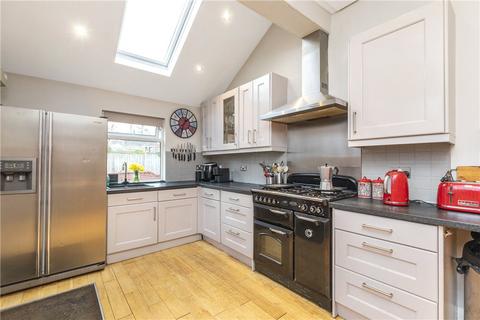5 bedroom end of terrace house for sale, Newall Mount, Otley, West Yorkshire, LS21