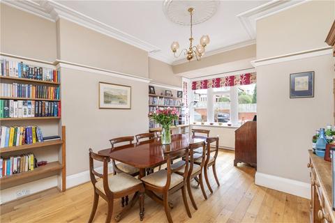 Inverey Newall Mount, Otley, LS21 2DY