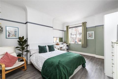 Inverey Newall Mount, Otley, LS21 2DY