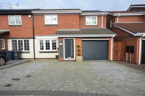 6 Borrowdale Close, East Boldon, NE36 0UH