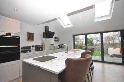 6 Borrowdale Close, East Boldon, NE36 0UH