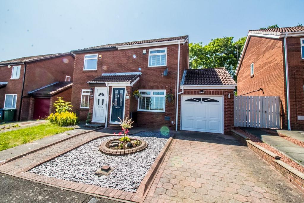 Mallard Close, Ayton, Washington, NE38 2 bed semidetached house for