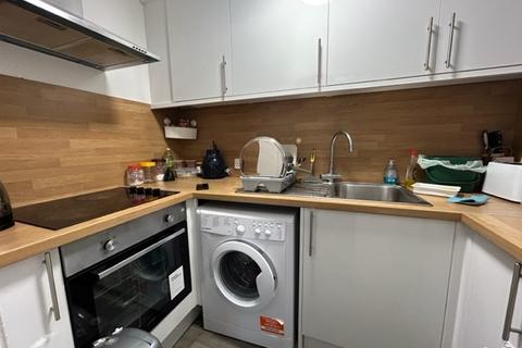 1 bedroom flat to rent, Smithfield Street, Gorgie, Edinburgh, EH11