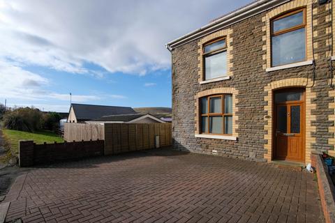 4 bedroom end of terrace house for sale - Cwmgors, Ammanford SA18