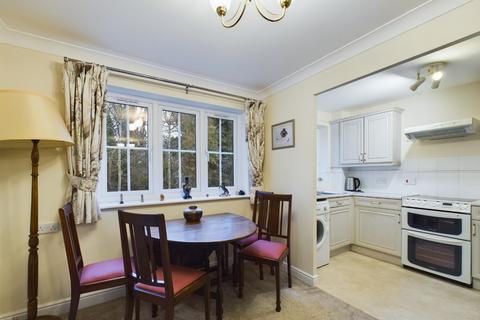 1 bedroom apartment for sale - Hutchings Lodge, High Street, Rickmansworth