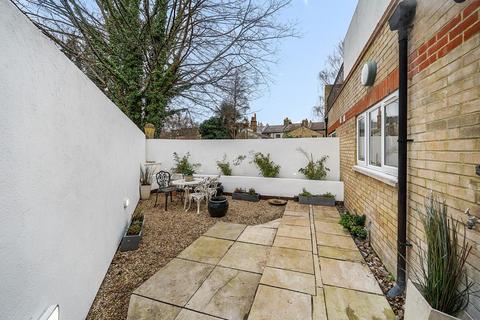 4 bedroom semi-detached house for sale, Brabourn Grove, Nunhead