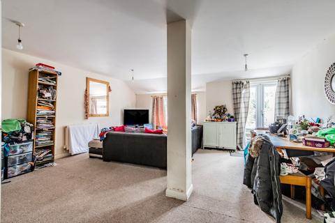 2 bedroom ground floor flat for sale - Winter Road, Norwich, NR2
