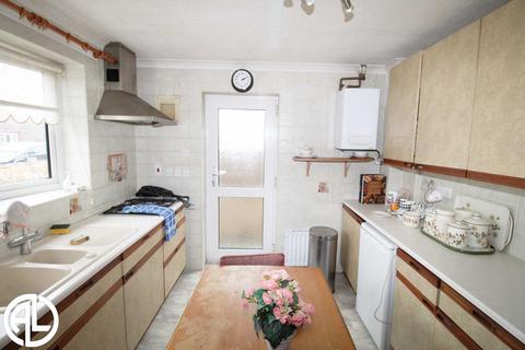 2a Castles Close, Stotfold, Hitchin, SG5 4BY