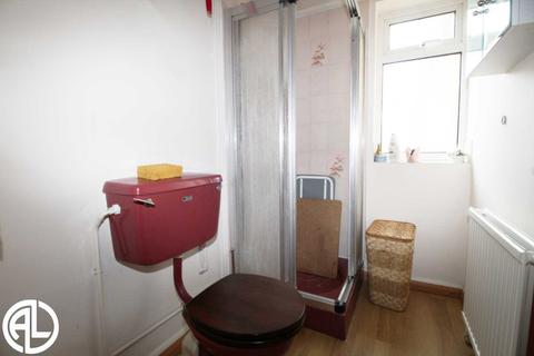 2a Castles Close, Stotfold, Hitchin, SG5 4BY