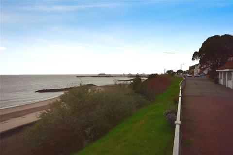 1 bedroom apartment for sale, Marine Parade East, Clacton-on-Sea, Essex