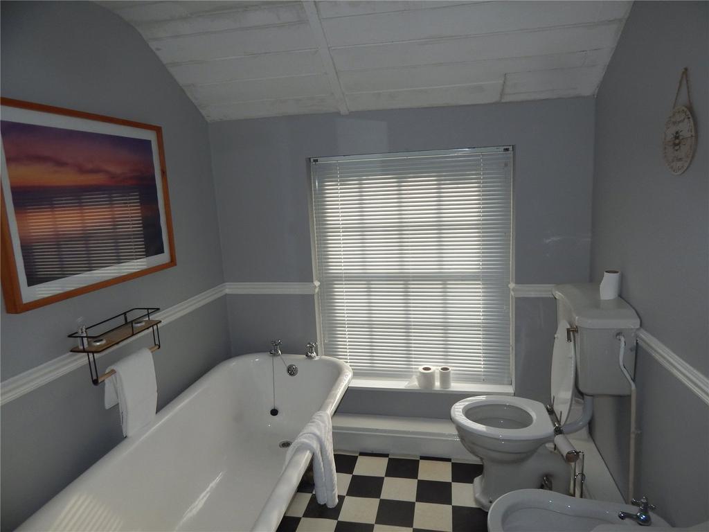 Coach House Bathroom