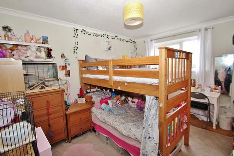 7 Fieldmere Close, Witney, OX28 5DA