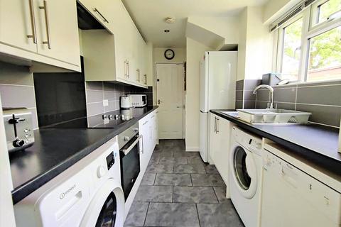 undefined, Cabell Road, Guildford, Surrey, GU2