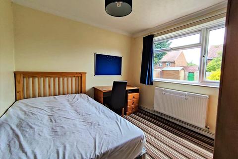 undefined, Cabell Road, Guildford, Surrey, GU2