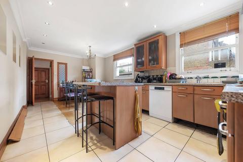 6 bedroom house to rent, Larkhall Rise, Putney, London, SW4