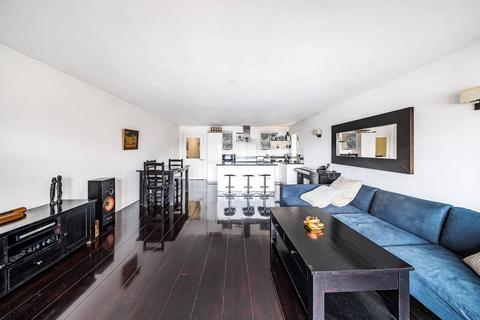3 bedroom flat for sale, Watermans Quay, William Morris Way, Sands End, London, SW6
