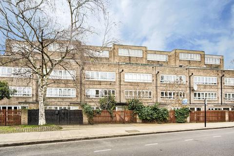 1 bedroom flat for sale, Cheesemans Terrace, Barons Court, London, W14