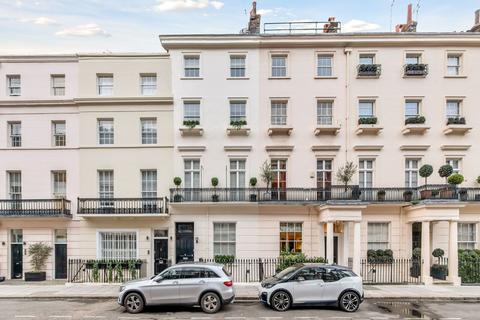 3 bedroom maisonette for sale, Ebury Street, Belgravia