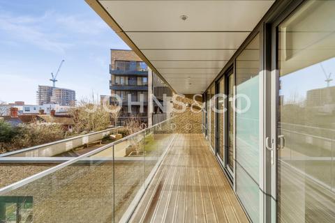 2 bedroom apartment to rent, London Square, Staines Upon Thames, TW18