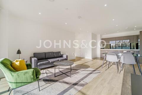 2 bedroom apartment to rent, London Square, Staines Upon Thames, TW18