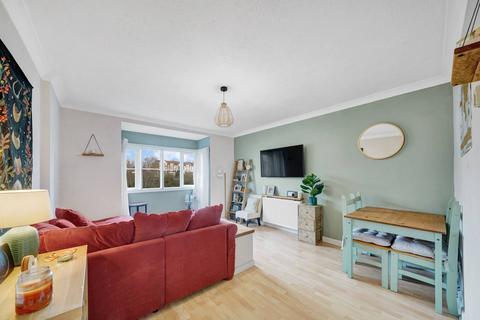 1 bedroom flat for sale - East Gardens, Wimbledon, London, SW17
