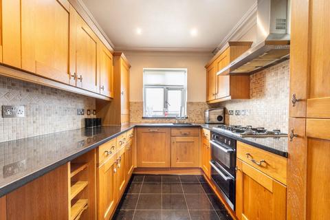 2 bedroom flat for sale, Willesden Lane, Brondesbury Park, London, NW6