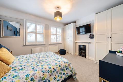 20 Elm Road, Purley, CR8 2DR