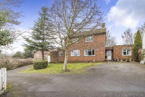 4 bedroom detached house for sale, Conyngham Lane, Canterbury