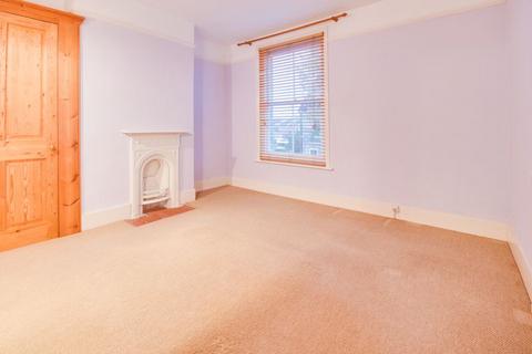 60 Roper Road, Canterbury, CT2 7EQ