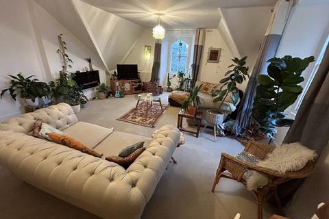 3 bedroom apartment for sale - Preswylfa, Llanfairfechan