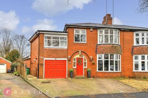 4 bedroom semi-detached house for sale, Moorgate Avenue, Rochdale OL11