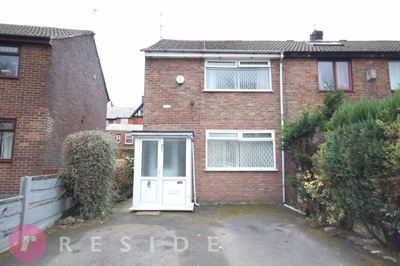 Disley Street, Rochdale OL11 2 bed townhouse for sale £155,000