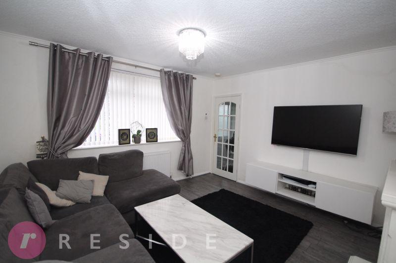 Disley Street, Rochdale OL11 2 bed townhouse for sale £155,000